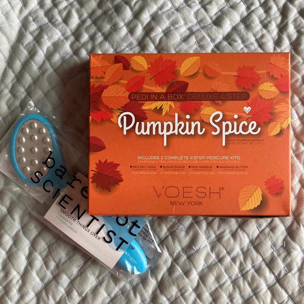 Voesh pumpkin spice pedicure kit (and foot file)